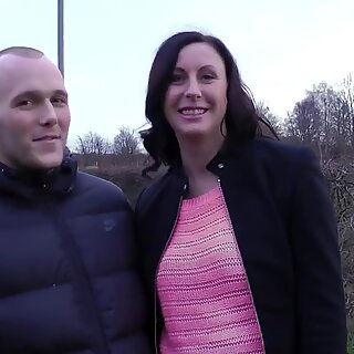 Classy mature loves young dudes jizz in mouth